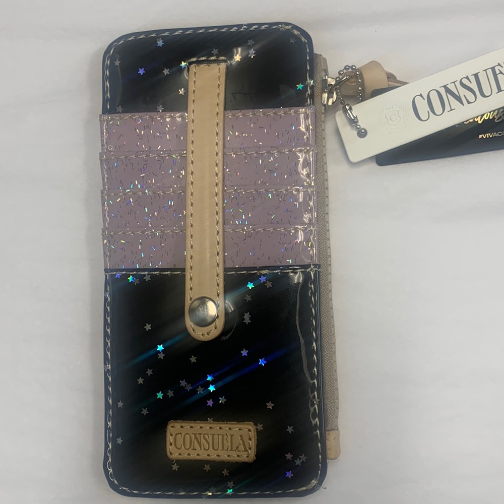 Consuela Dreamer card organizer
